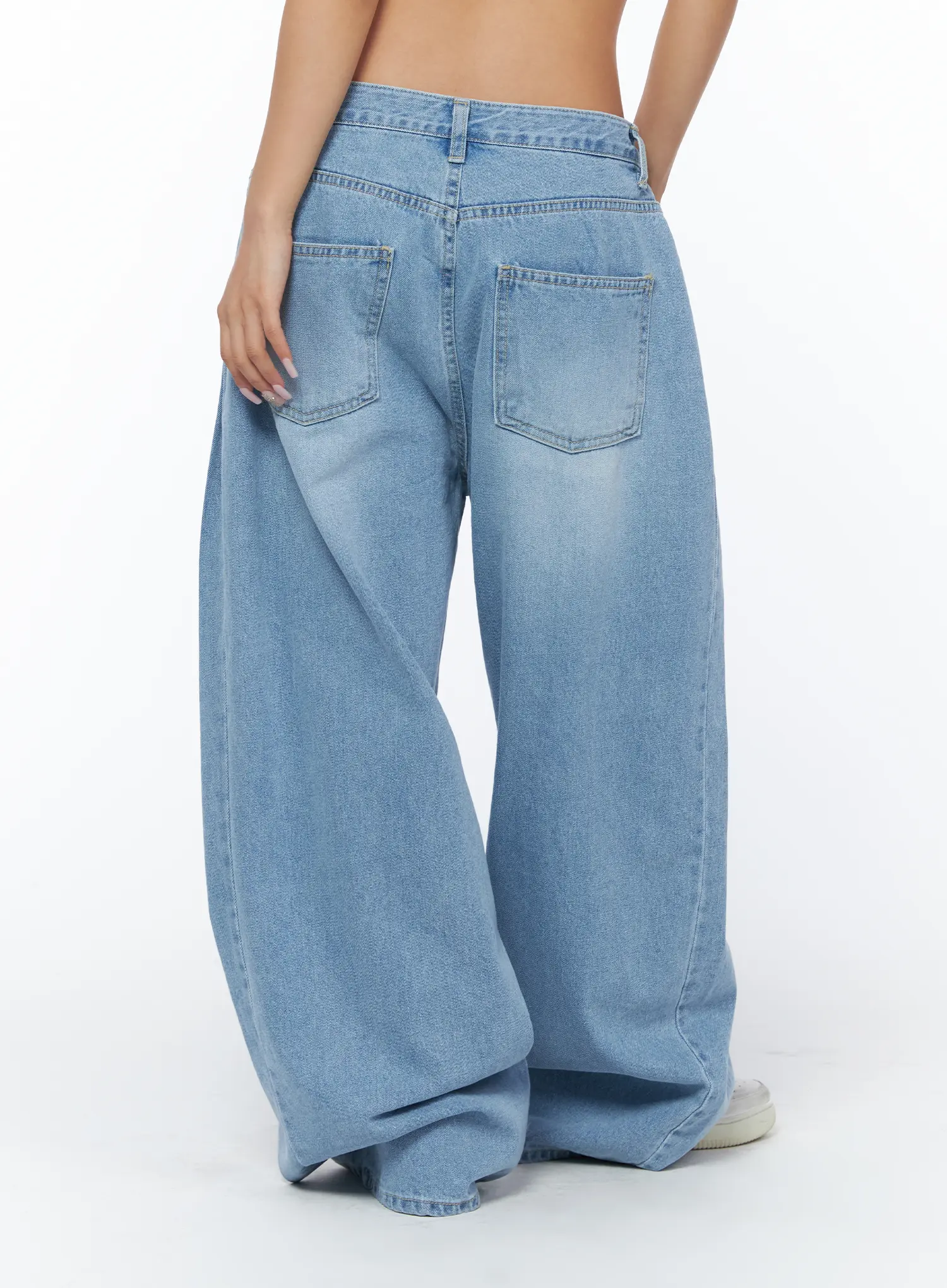 Connie Wide Leg Jeans CA516 - Image 4
