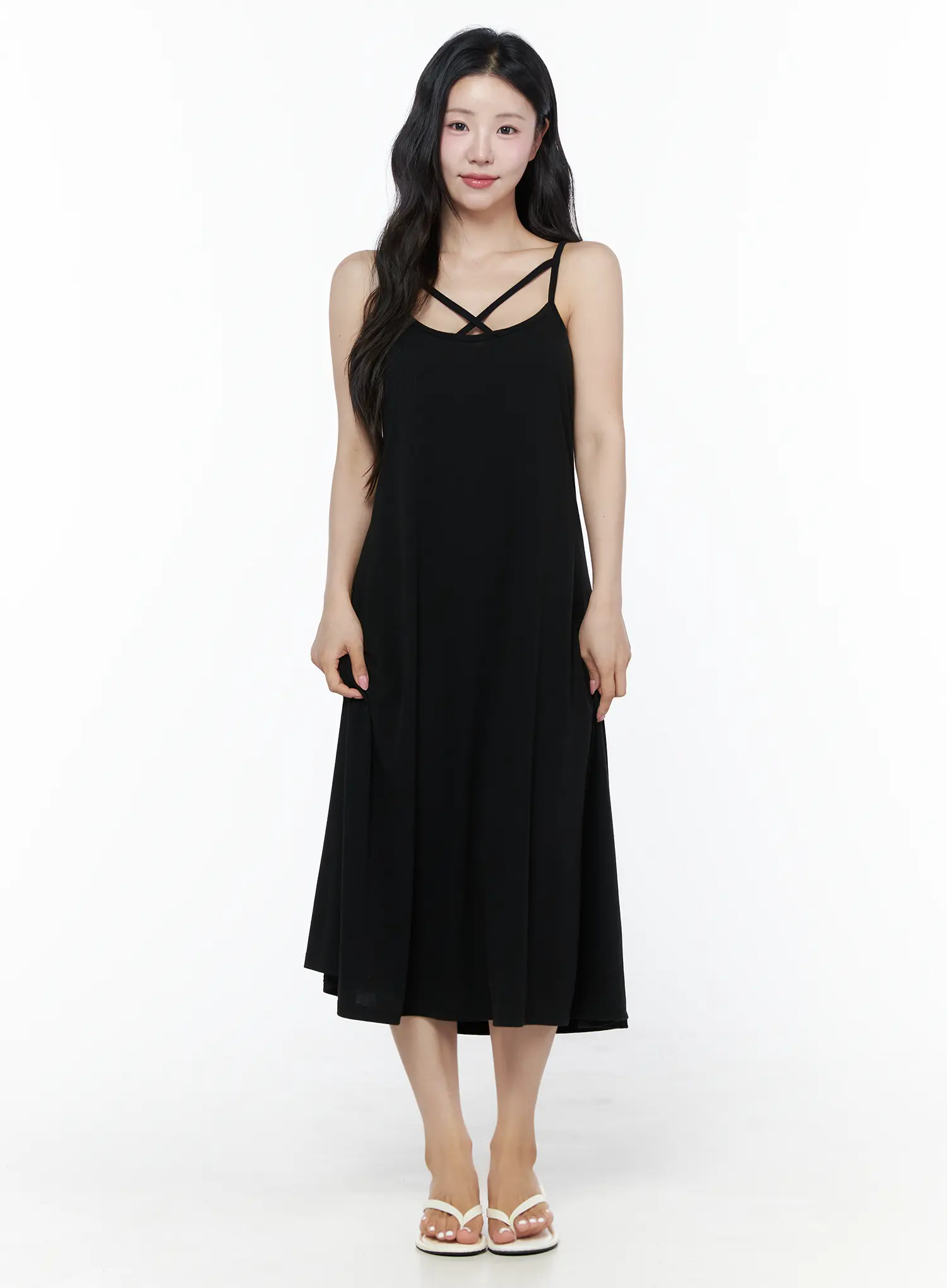 Criss-Cross Strap Maxi Dress IU525