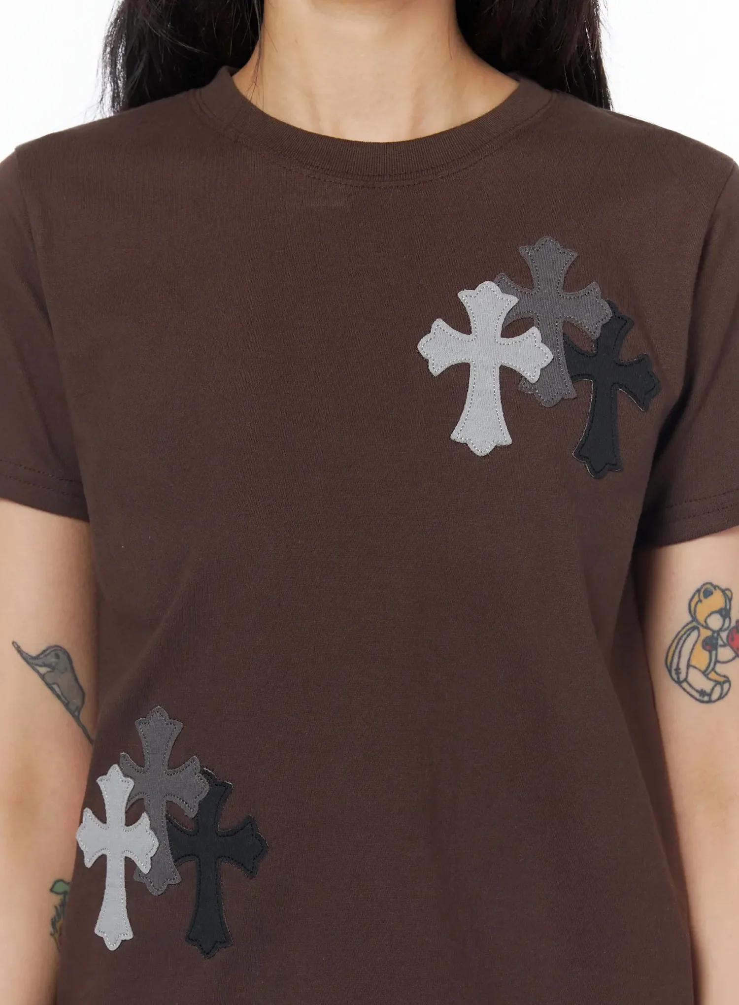 Cross Embroidered T-Shirt IU508 - Image 5