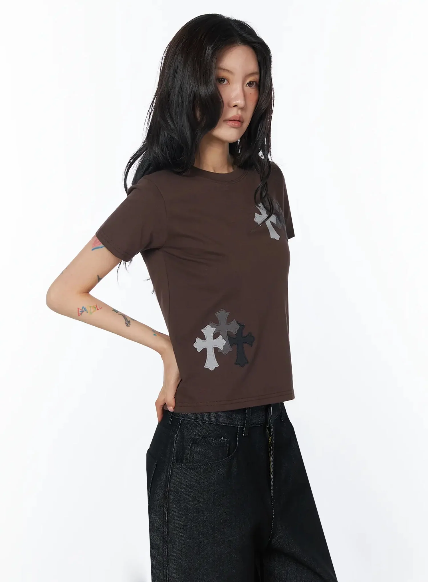 Cross Embroidered T-Shirt IU508 - Image 7