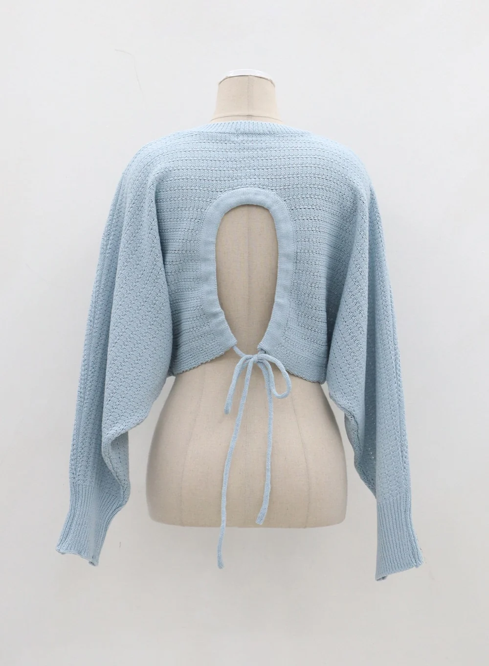 Cut Out Back Tie Detail Cropped Sweater BJ311 - Image 15