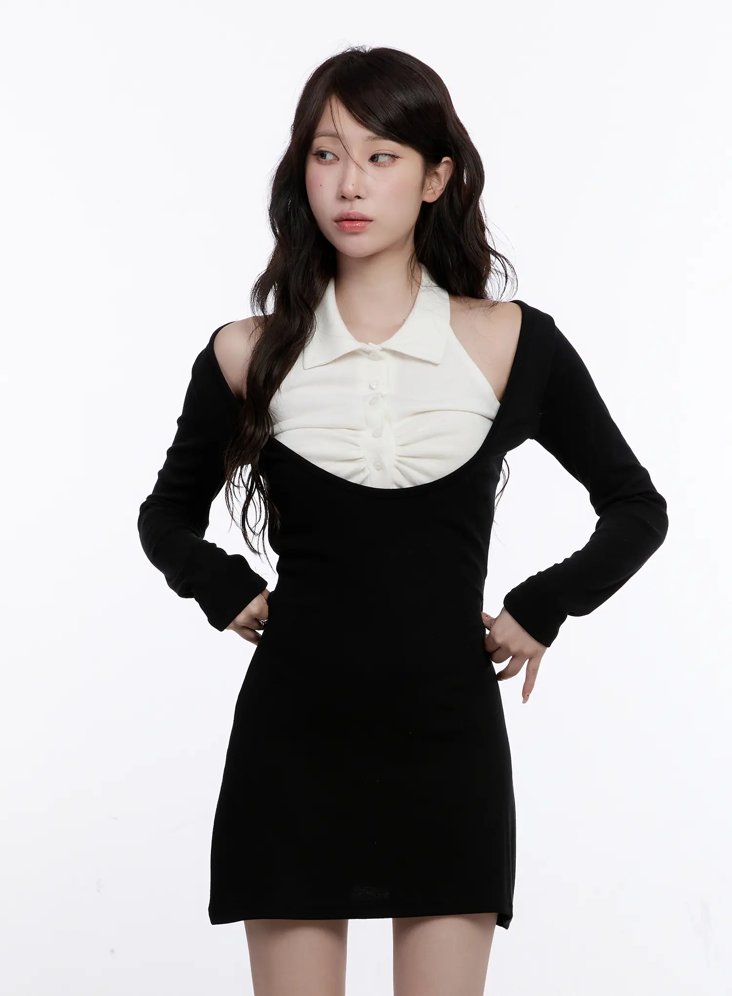Cut-Out Collar Contrast Mini Dress CO501 - Image 3