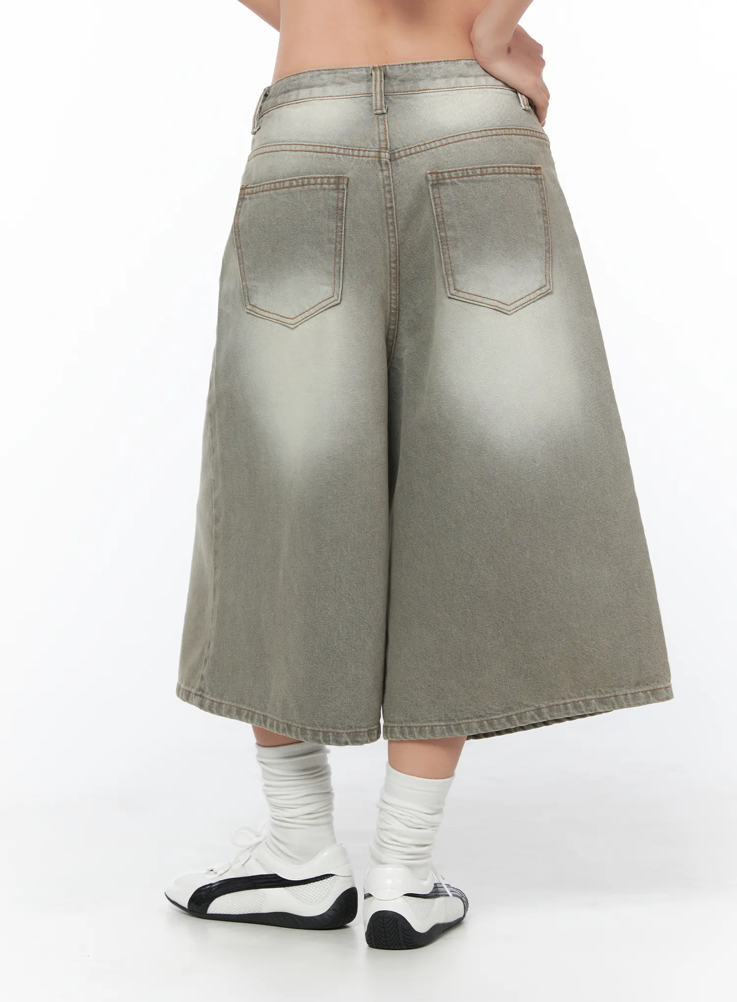 Dess Washed Wide Leg Bermuda Jorts CY512 - Image 3