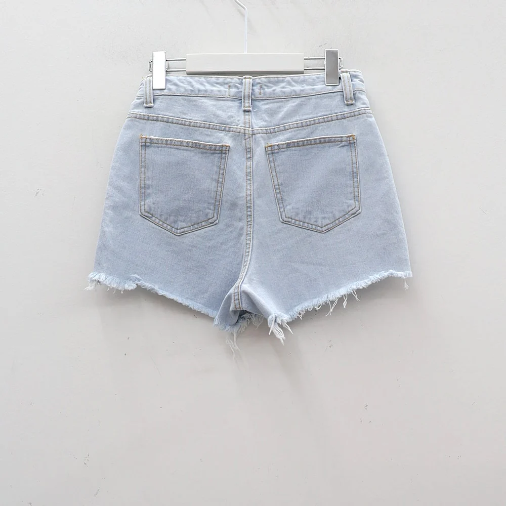 Distressed Raw Hem Denim Shorts CA27 - Image 17