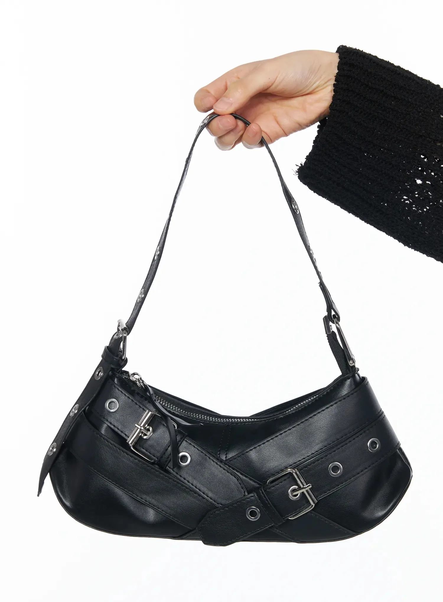Edgy Buckle Shoulder Bag IY525