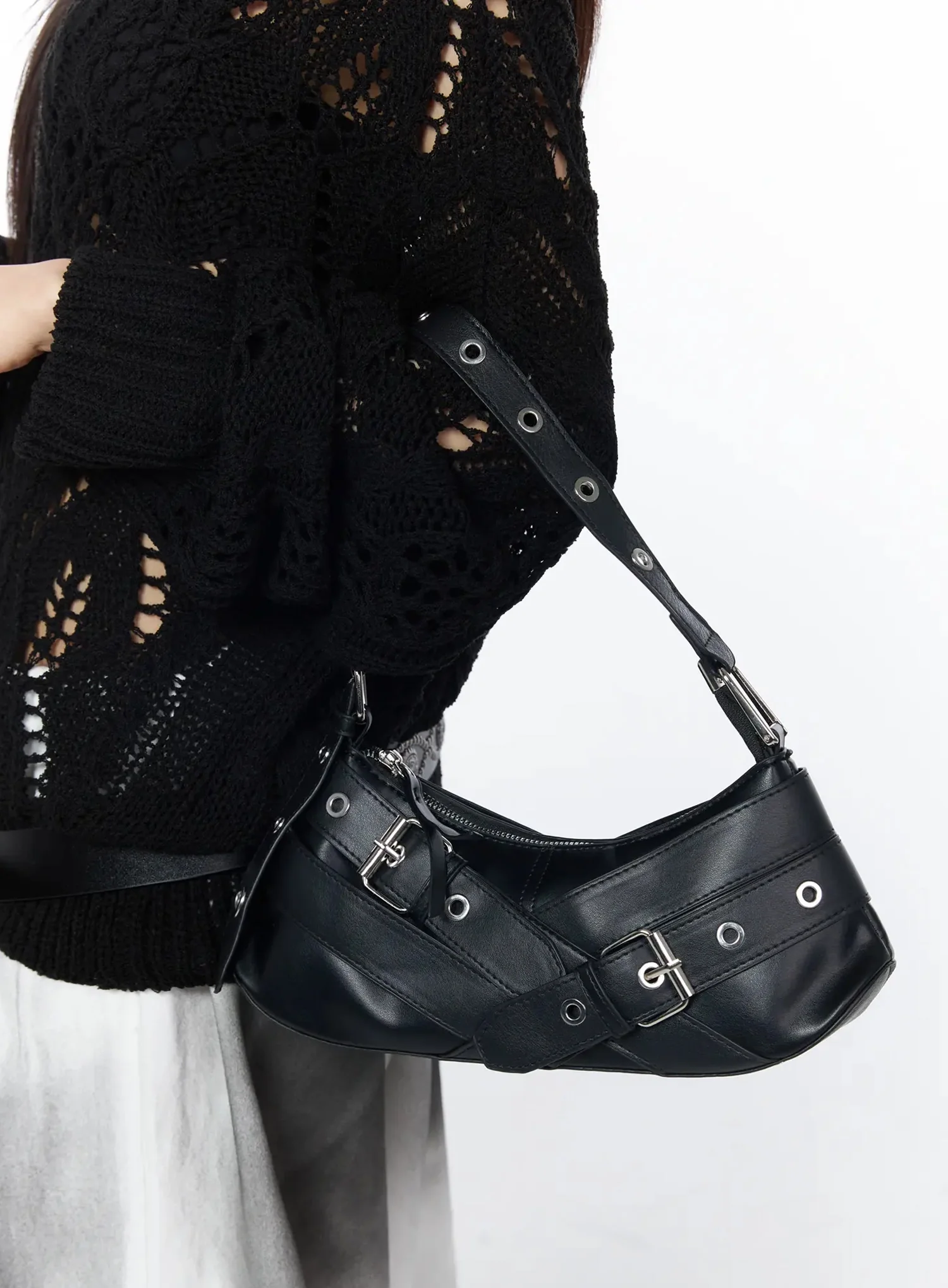Edgy Buckle Shoulder Bag IY525 - Image 6