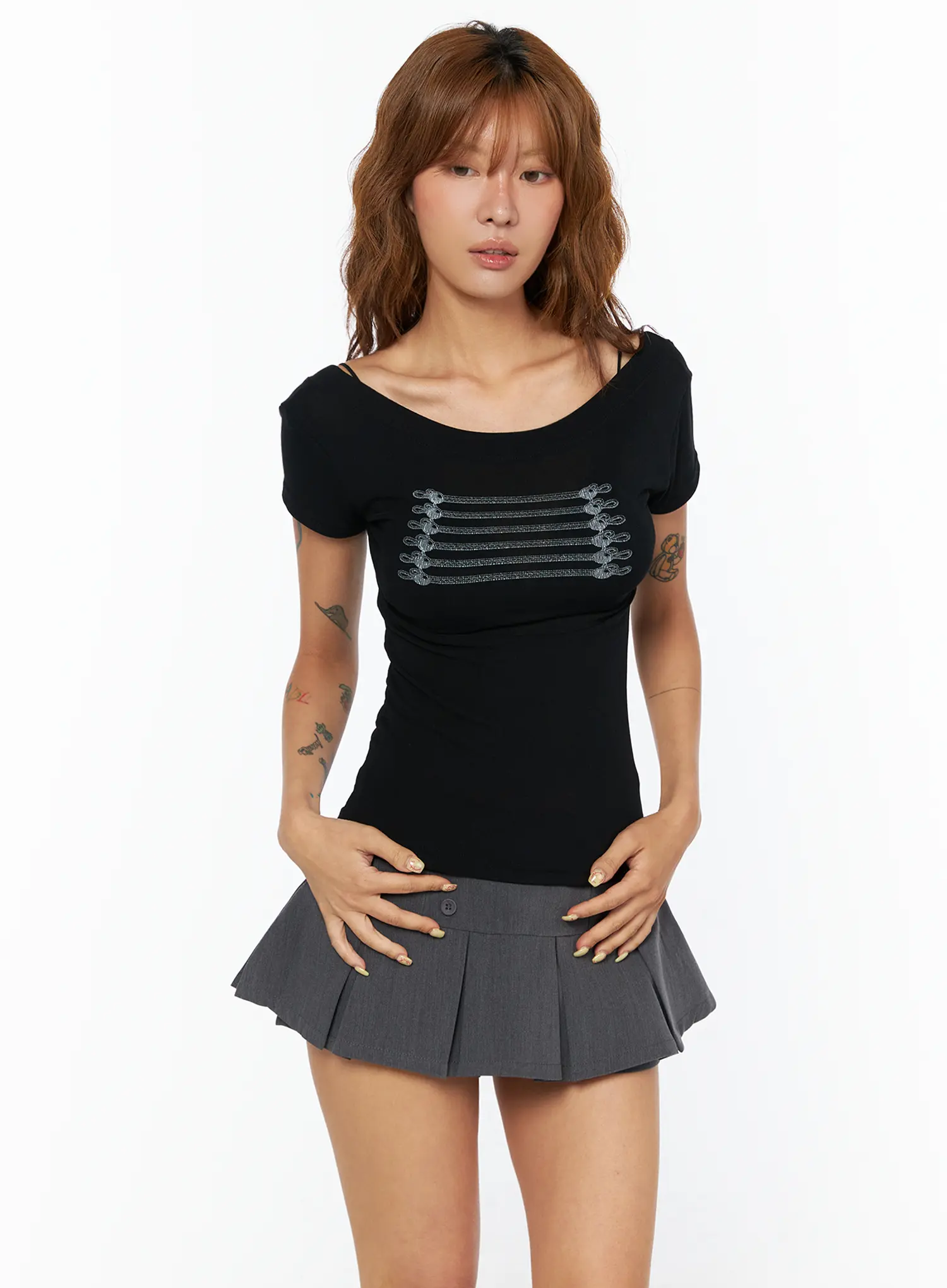 Edgy Rope Graphic Top CU518 - Image 4