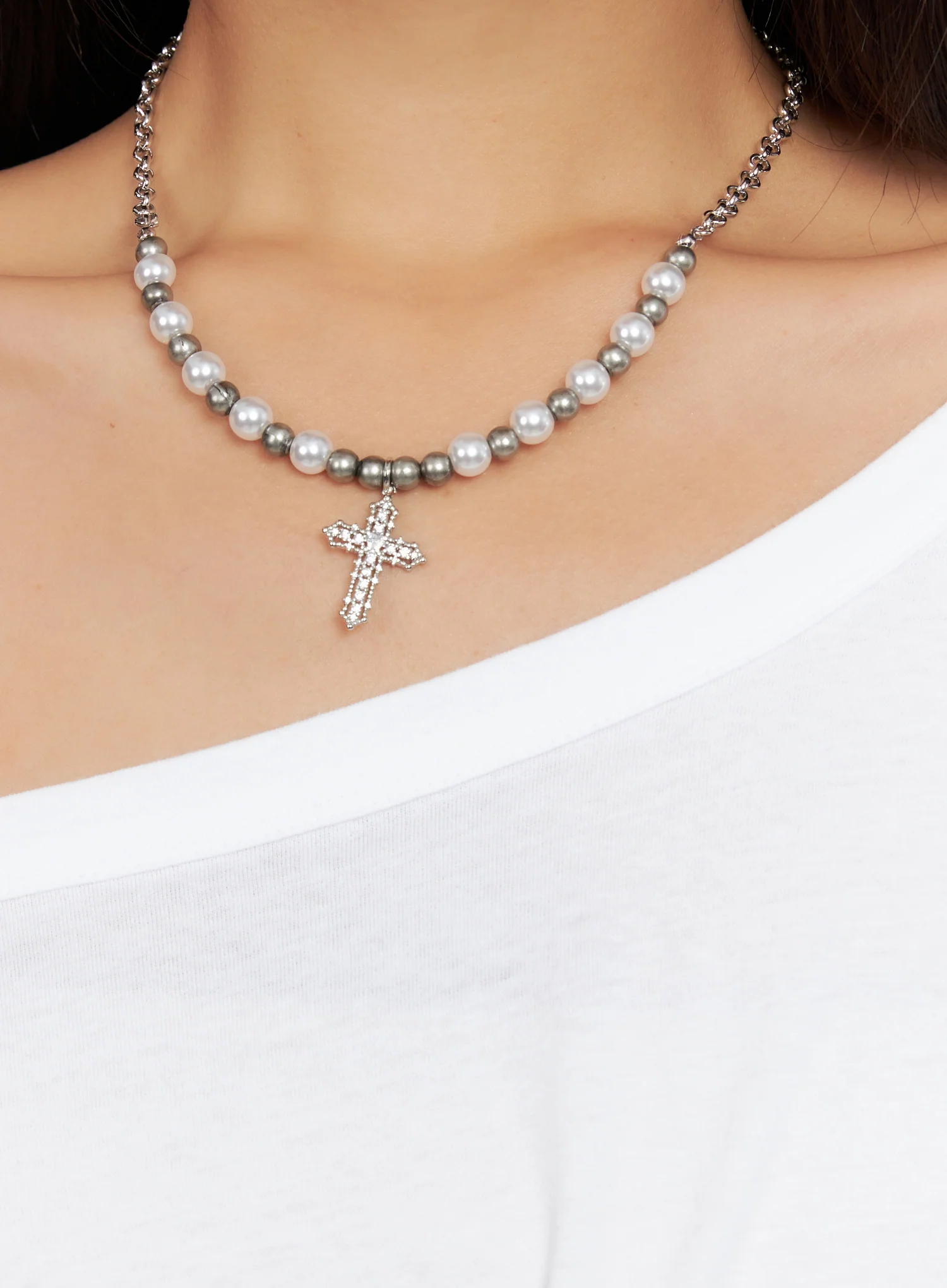Elegant Beaded Pendant Necklace CO514