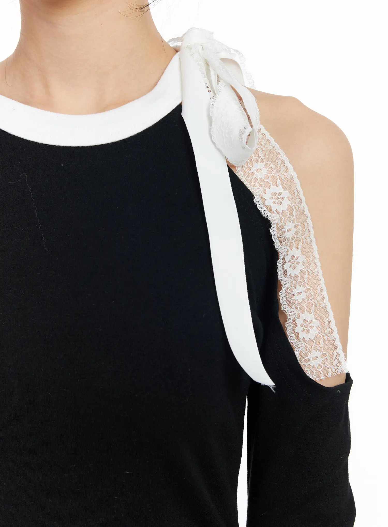 Elegant One-Shoulder Laced Mini Dress CJ522 - Image 4