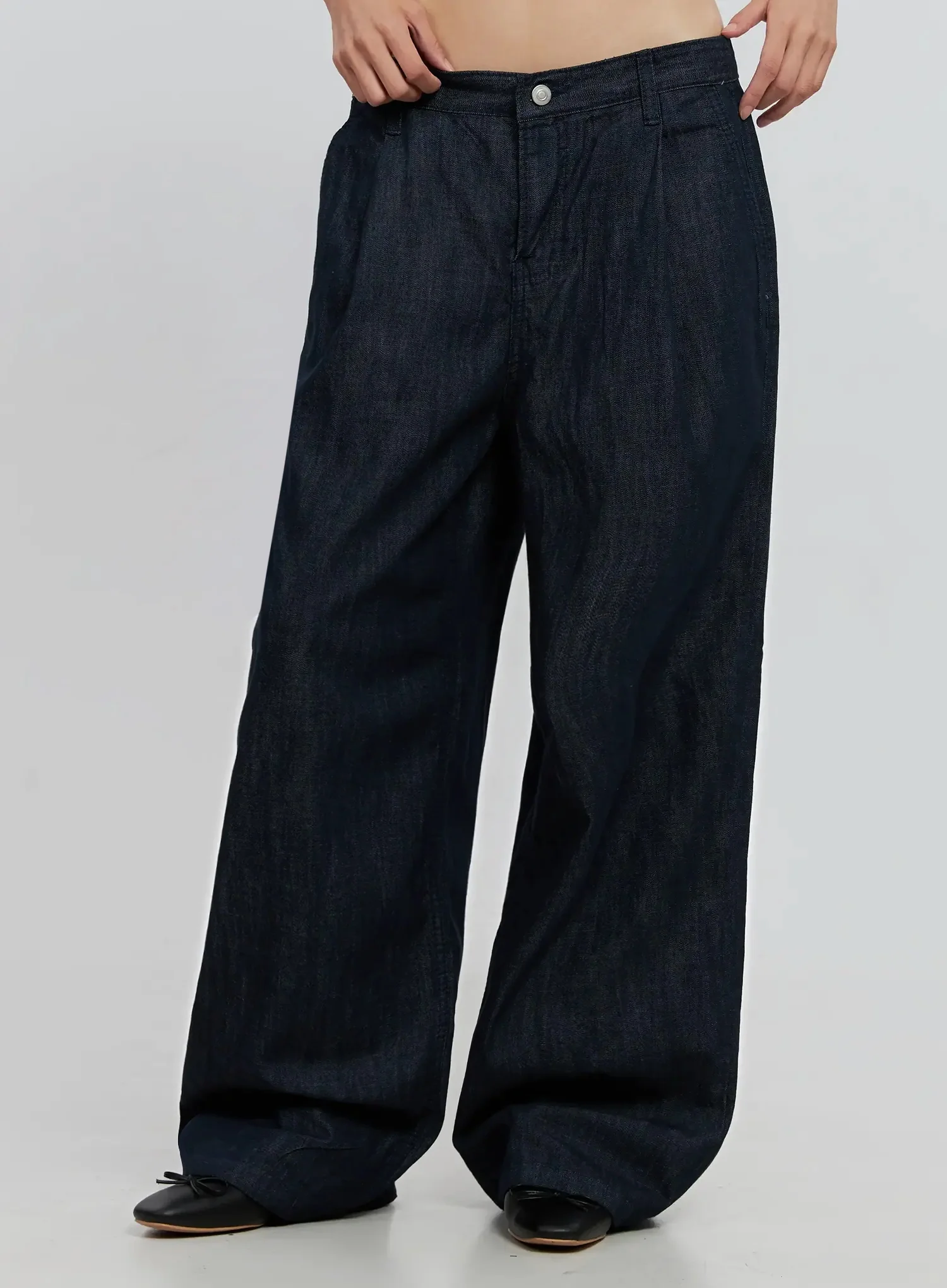 Elio Pintuck Wide-Leg Jeans IS516 - Image 2