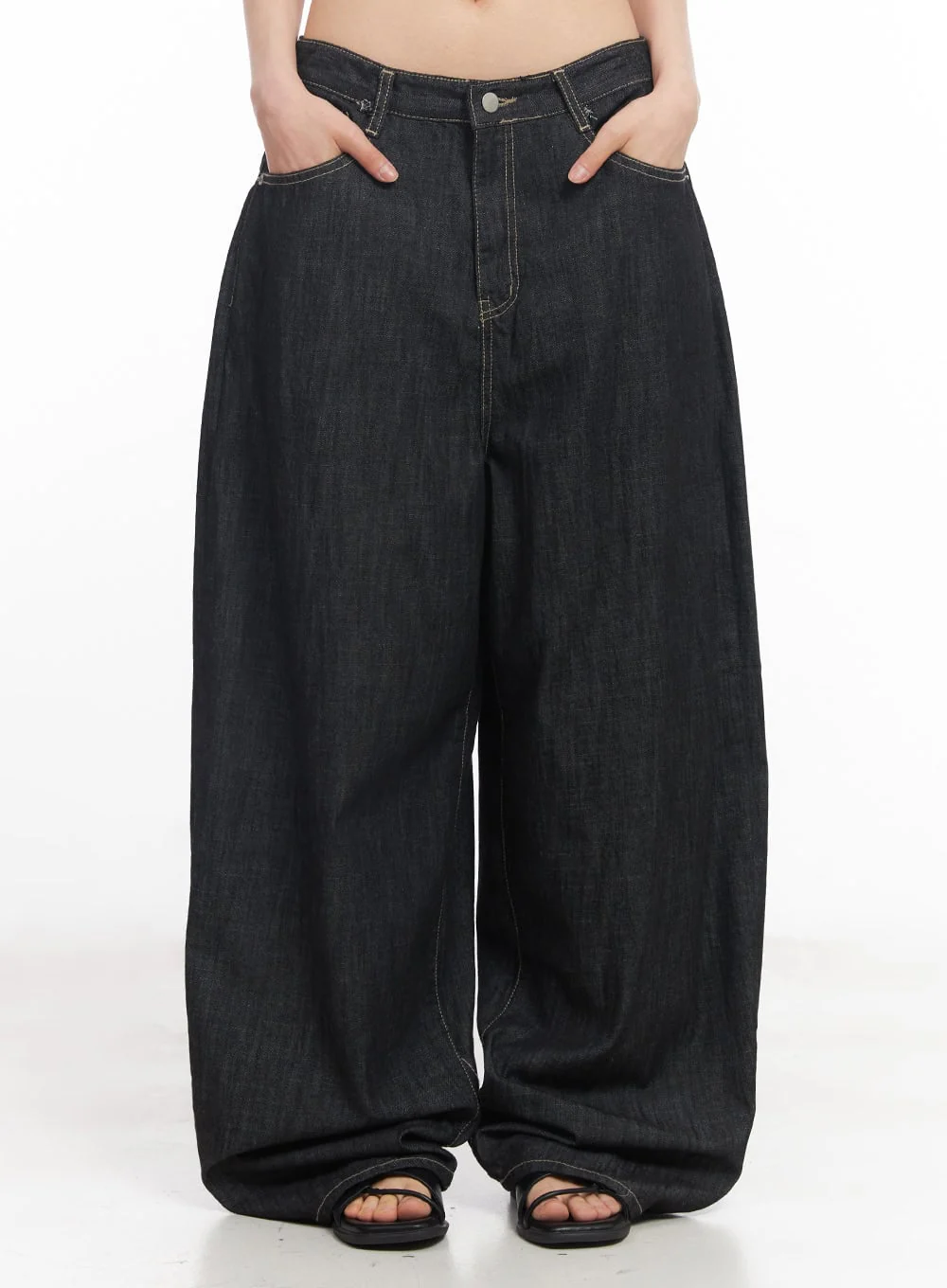Elvie Baggy Jeans CY528