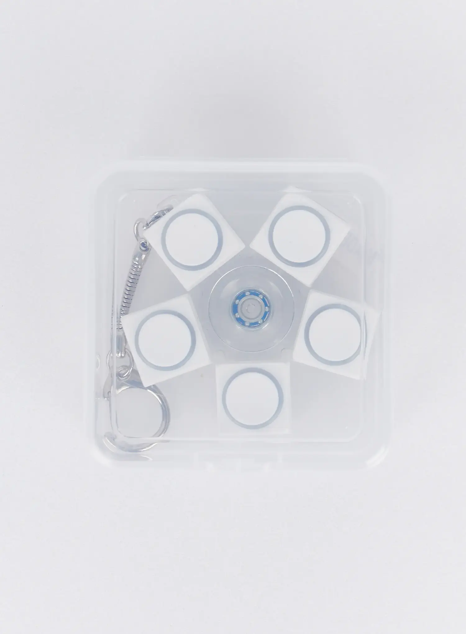Embossed Circle 5-Keycap Keychain IA524 - Image 4