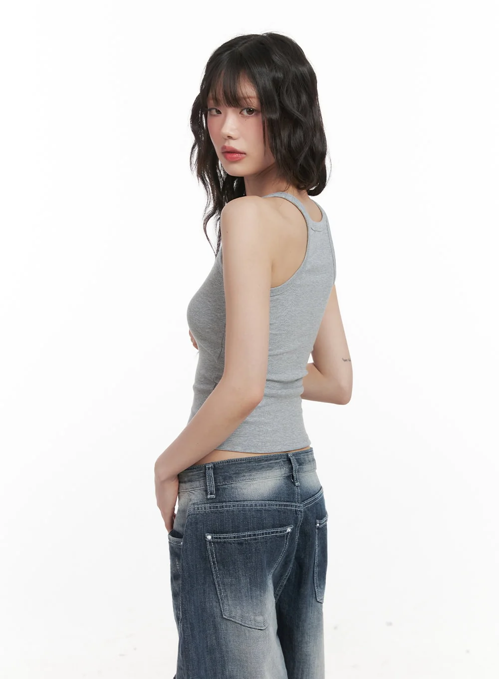 Essential Crop Tank Top CJ523 - Image 3