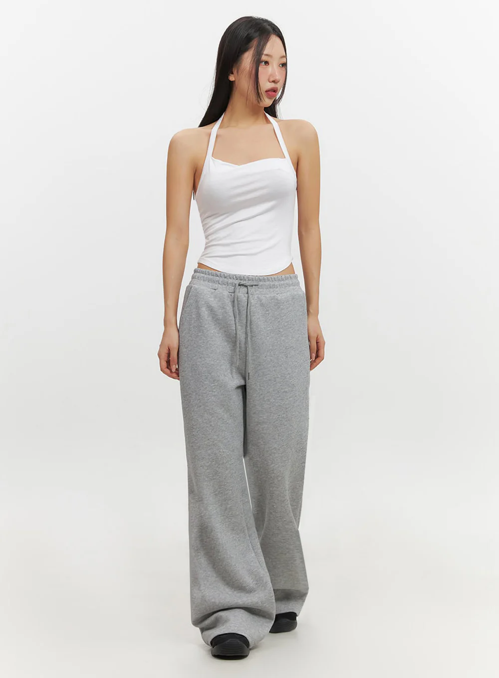 Essential Halter-Neck Crop Cami Top IF510 - Image 9