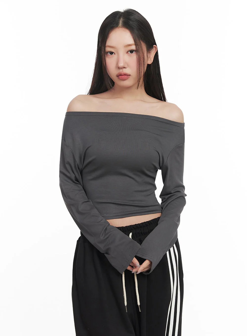 Essential Off-Shoulder Long-Sleeve Crop Top IM524 - Image 11