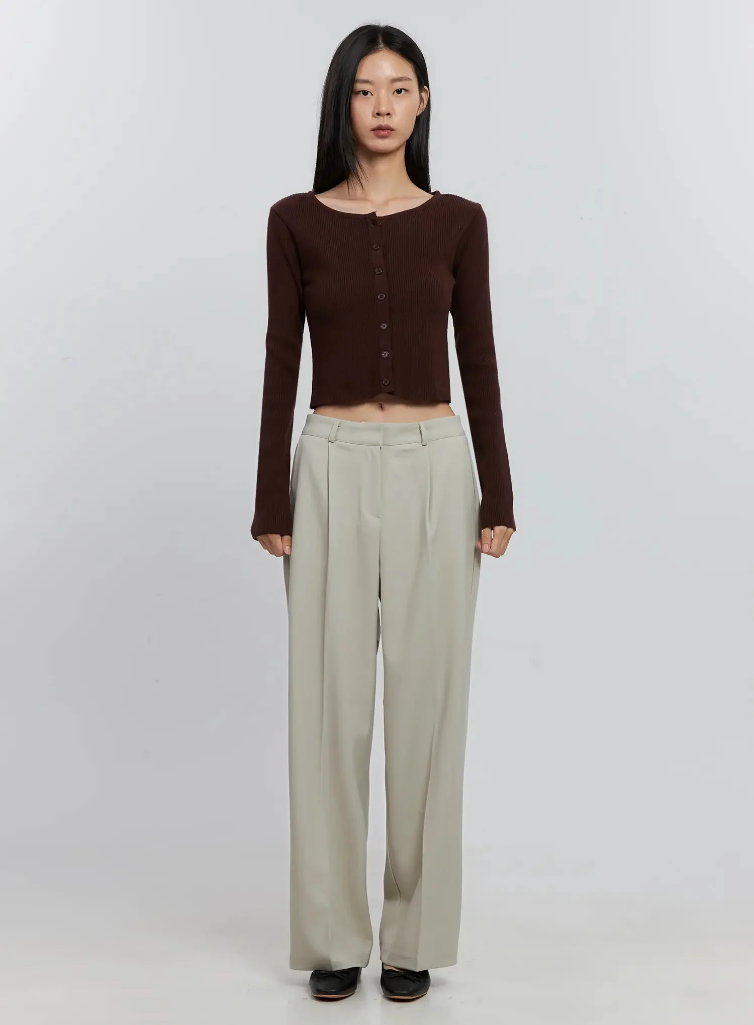 Essential Wide-Leg Slacks IS516 - Image 10