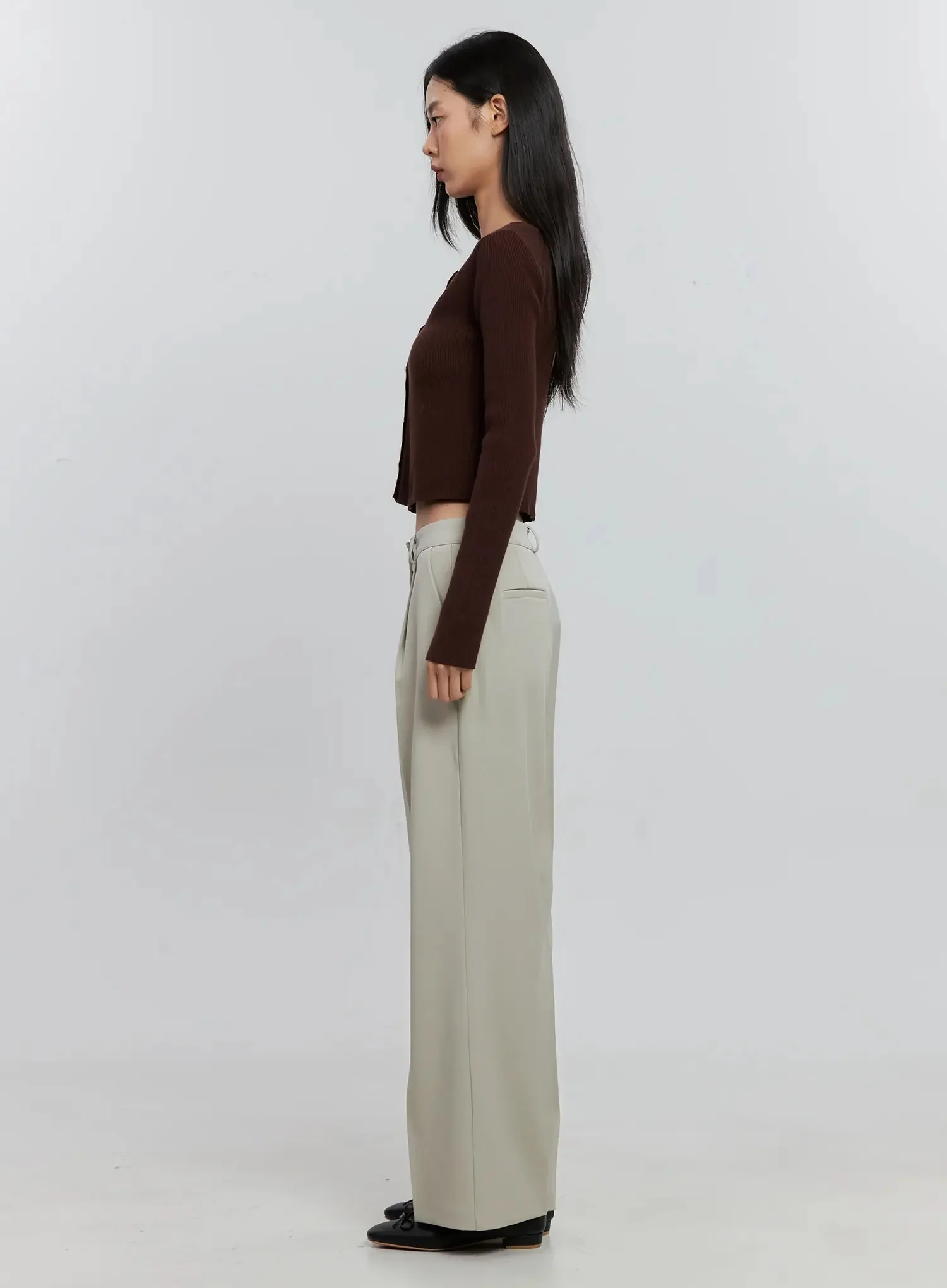 Essential Wide-Leg Slacks IS516 - Image 12