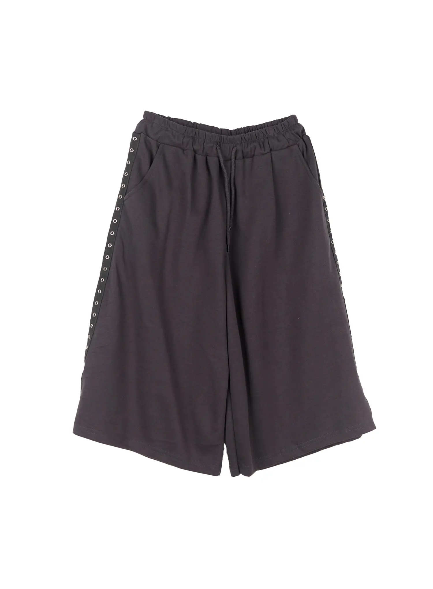 Eyelet Athletic Bermuda Shorts CL529 - Image 11