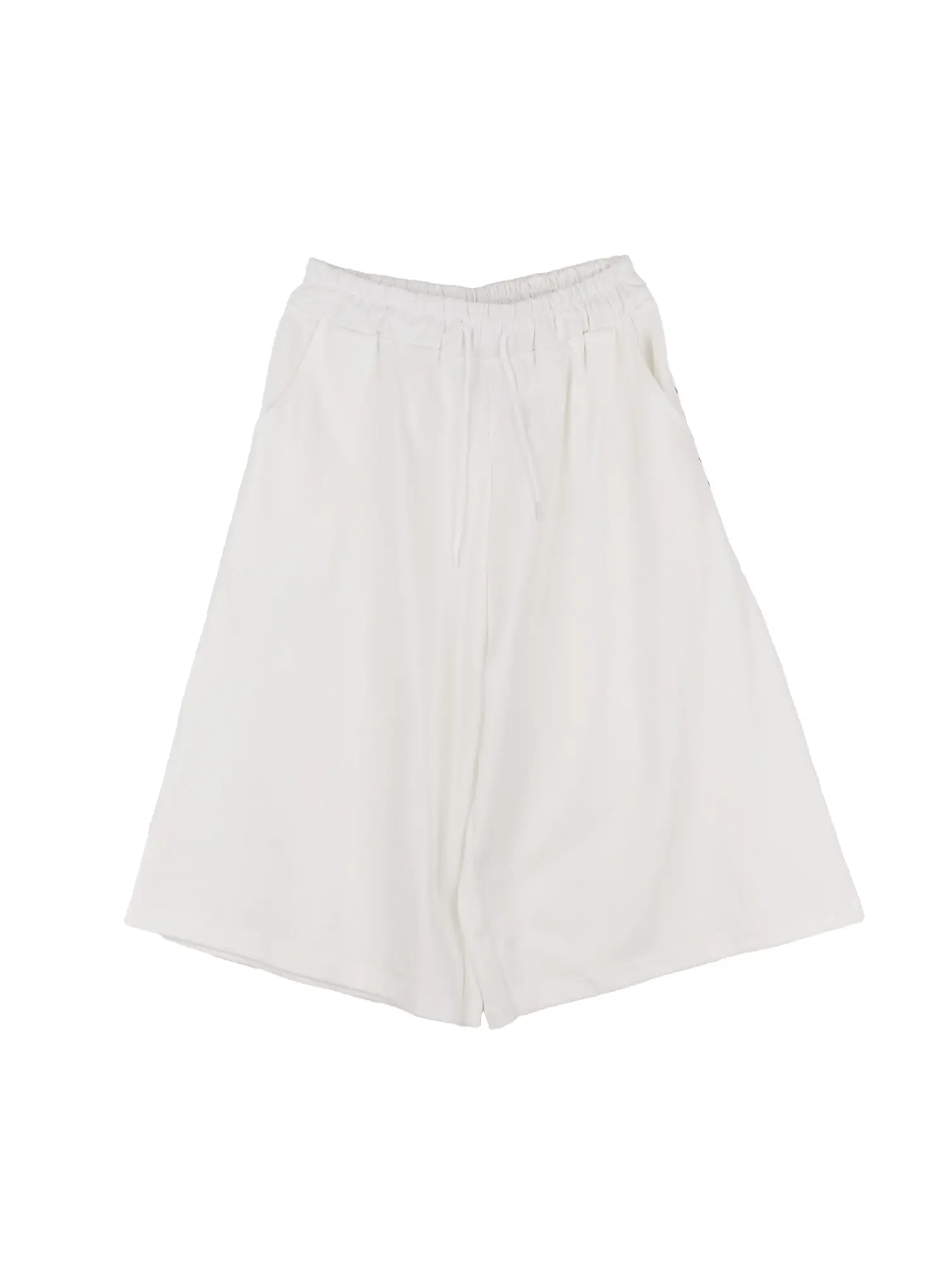Eyelet Athletic Bermuda Shorts CL529 - Image 12