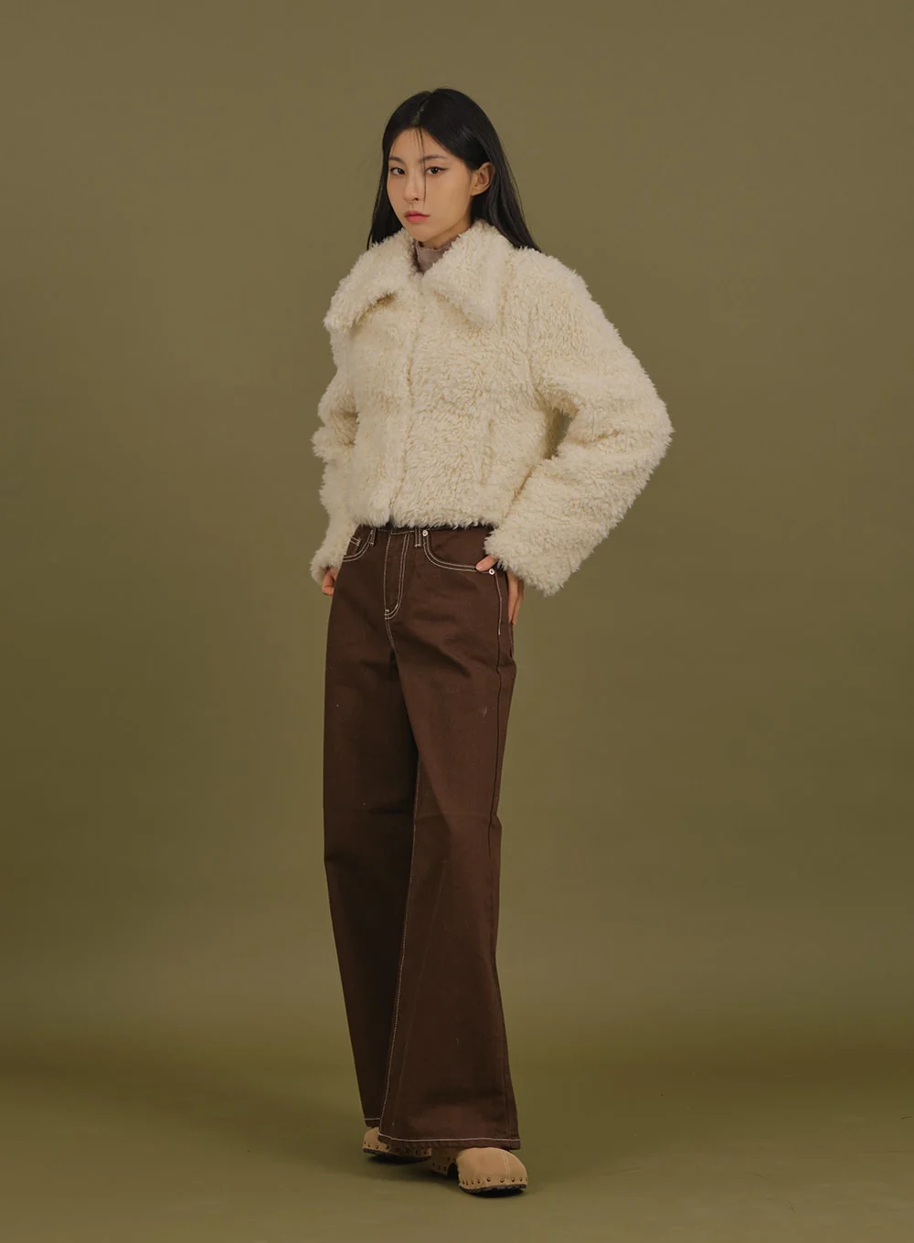 Faux Fur Cropped Jacket J6 - Image 11