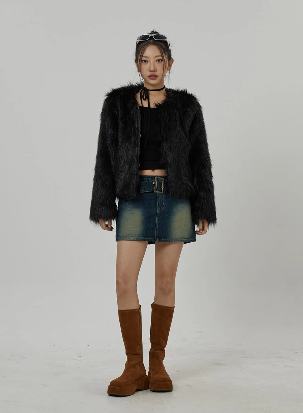 Faux Fur Hook Cropped Jacket CD21 - Image 3