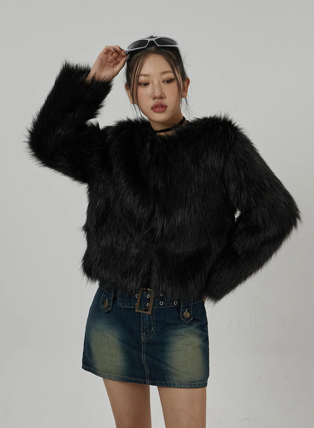 Faux Fur Hook Cropped Jacket CD21 - Image 5