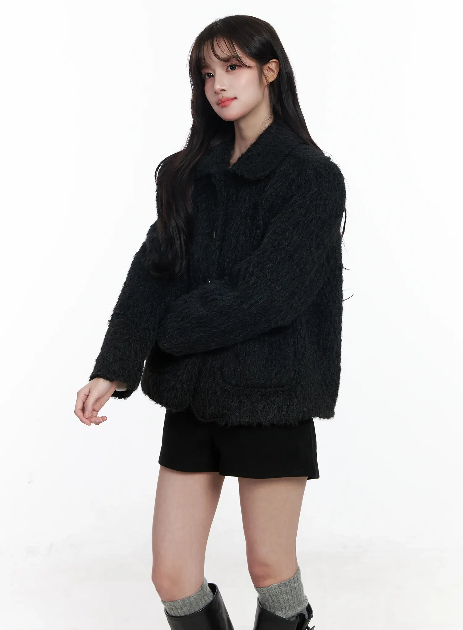 Faux Fur Two-Pocket Half Jacket IJ529 - Image 9