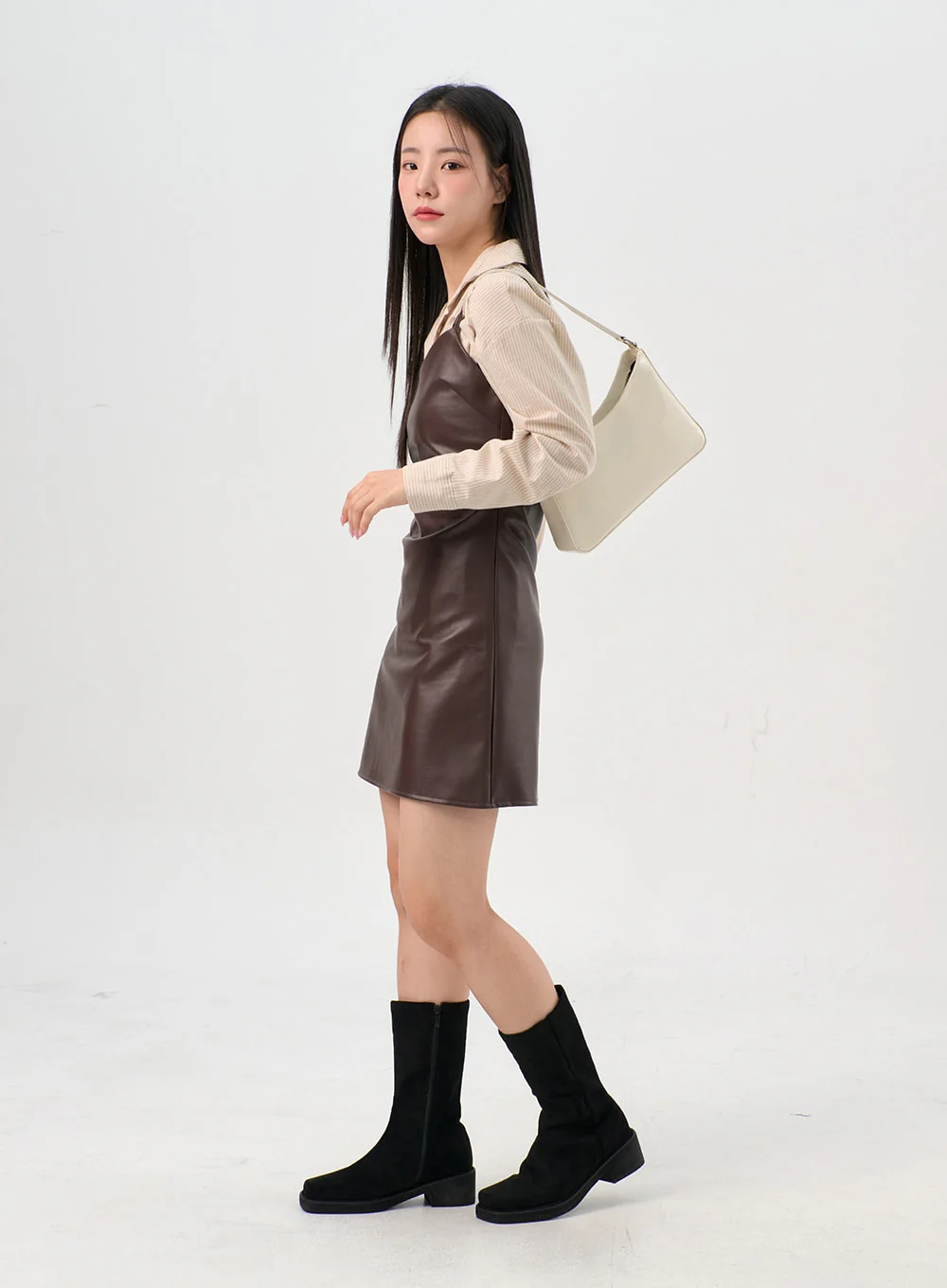 Faux Leather Side Zip Boots OS302 - Image 9