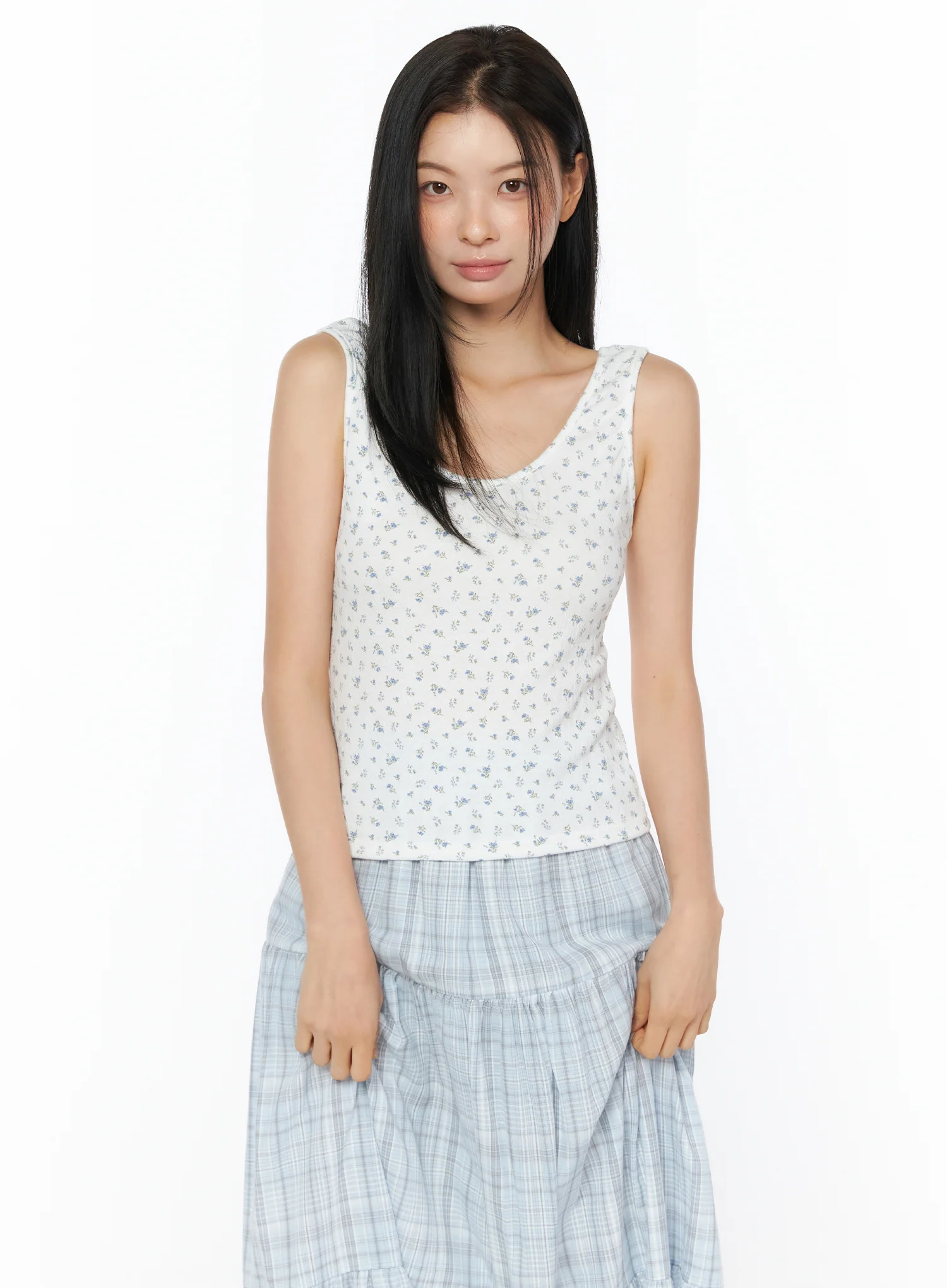 Floral U-Neck Tank Top IU519