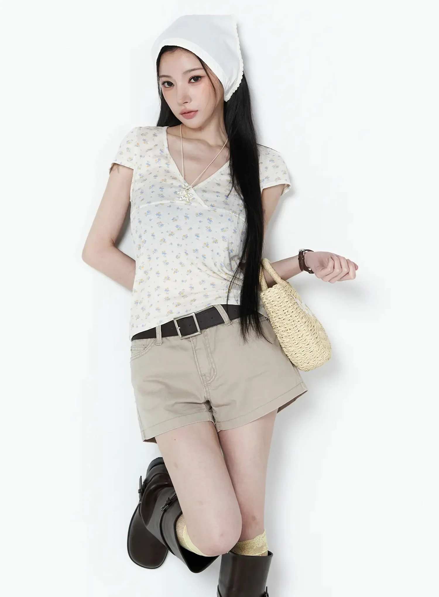 Floral V-Neck Wrap Top IU512