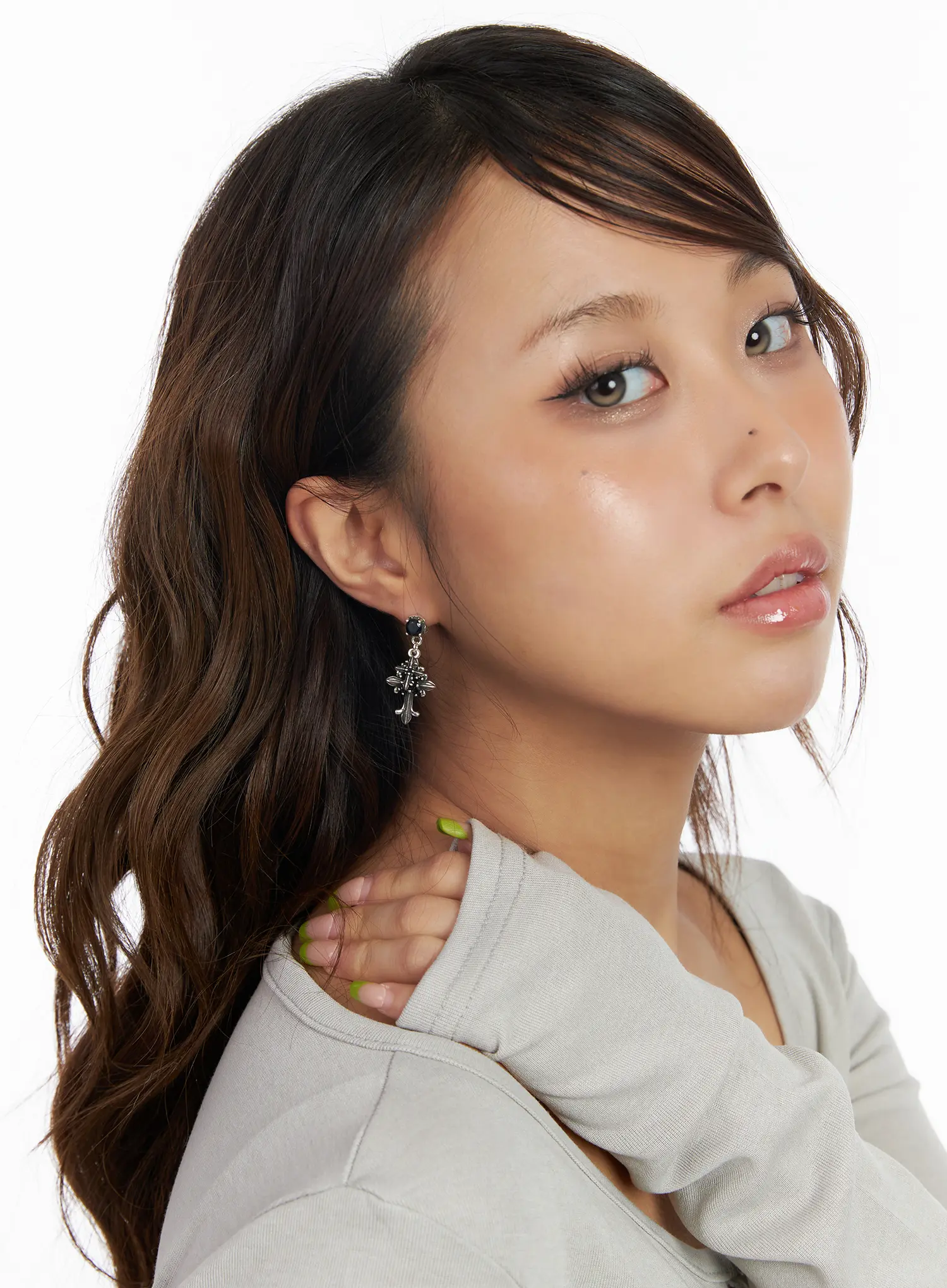 Gothic Cross Drop Earrings CM525 - Image 2