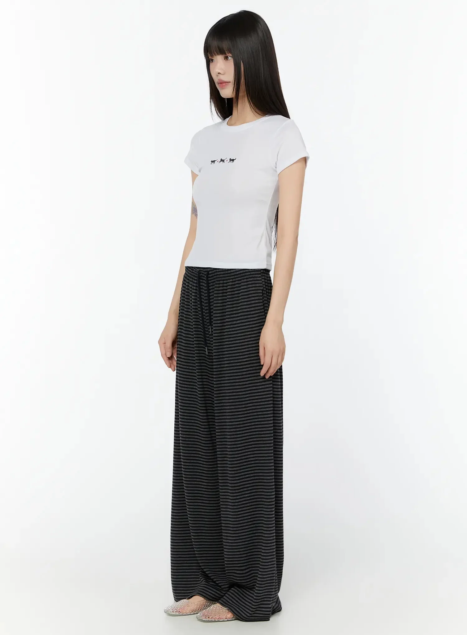 Graphic Cropped T-Shirt CU515 - Image 4