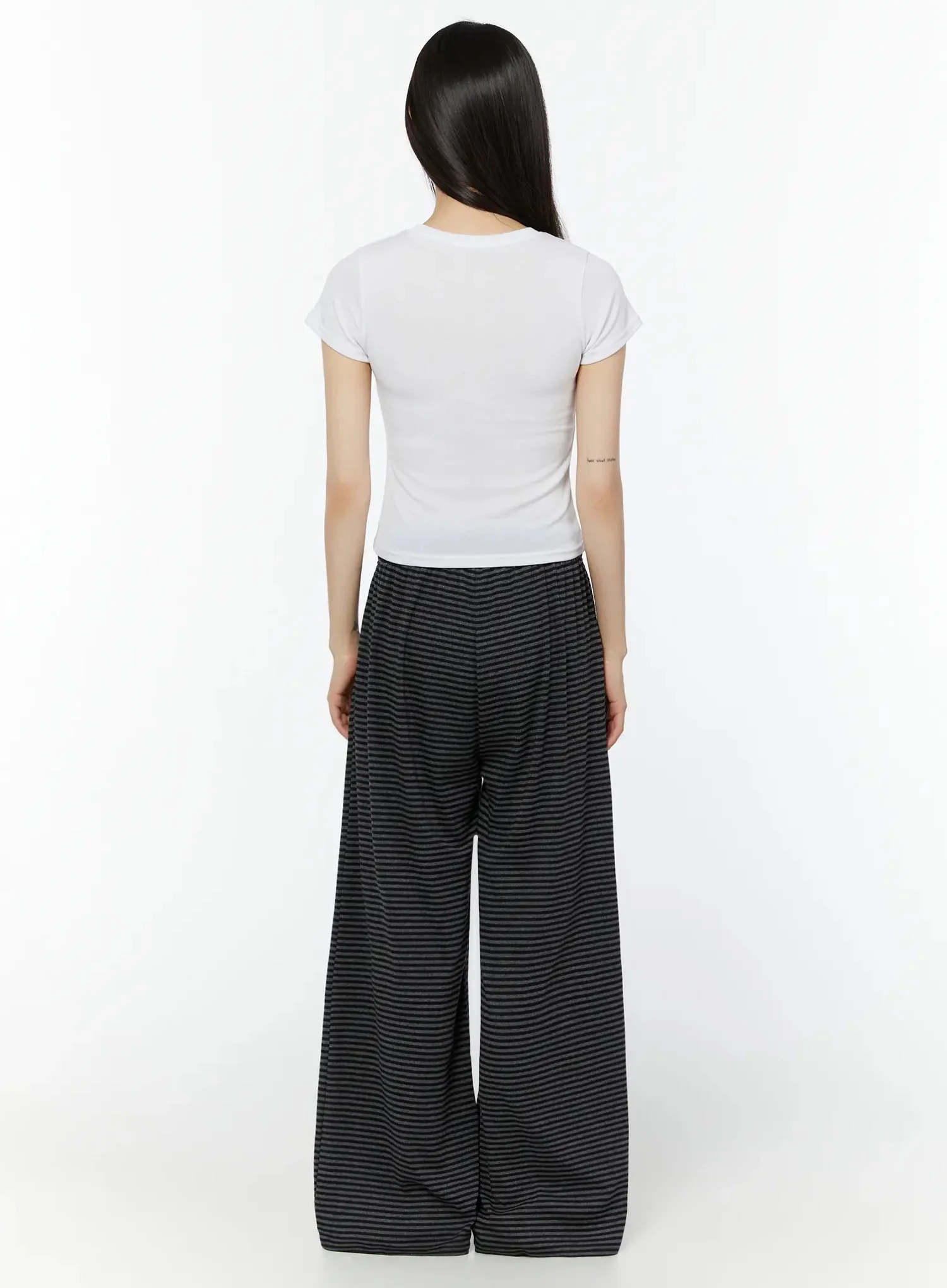 Graphic Cropped T-Shirt CU515 - Image 5