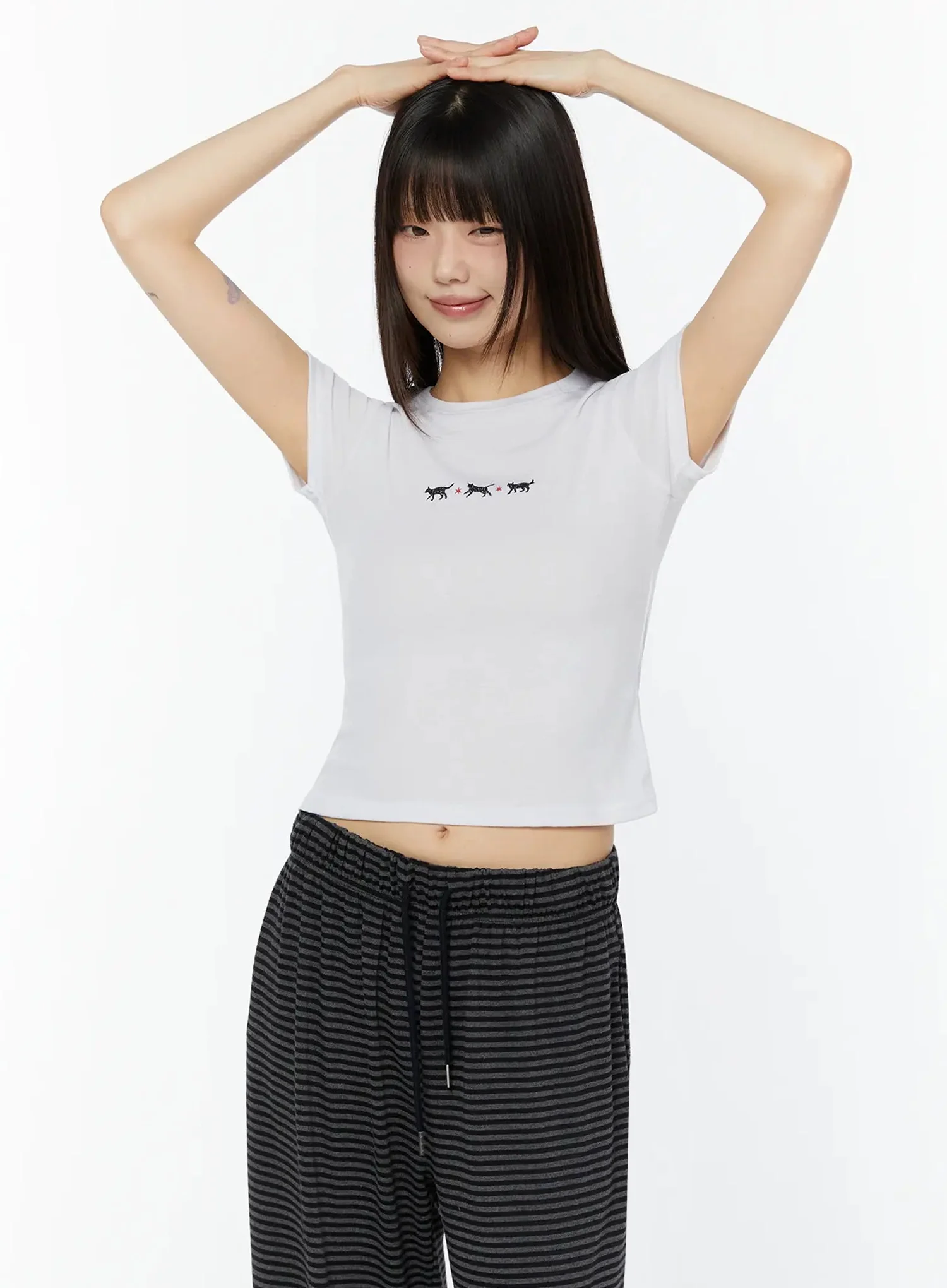 Graphic Cropped T-Shirt CU515 - Image 7