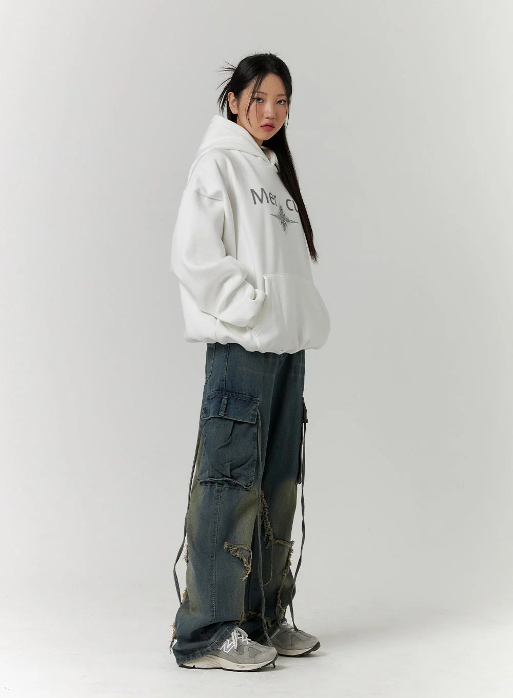 Graphic Lettering Hooded Sweatshirt CD312 - Image 3