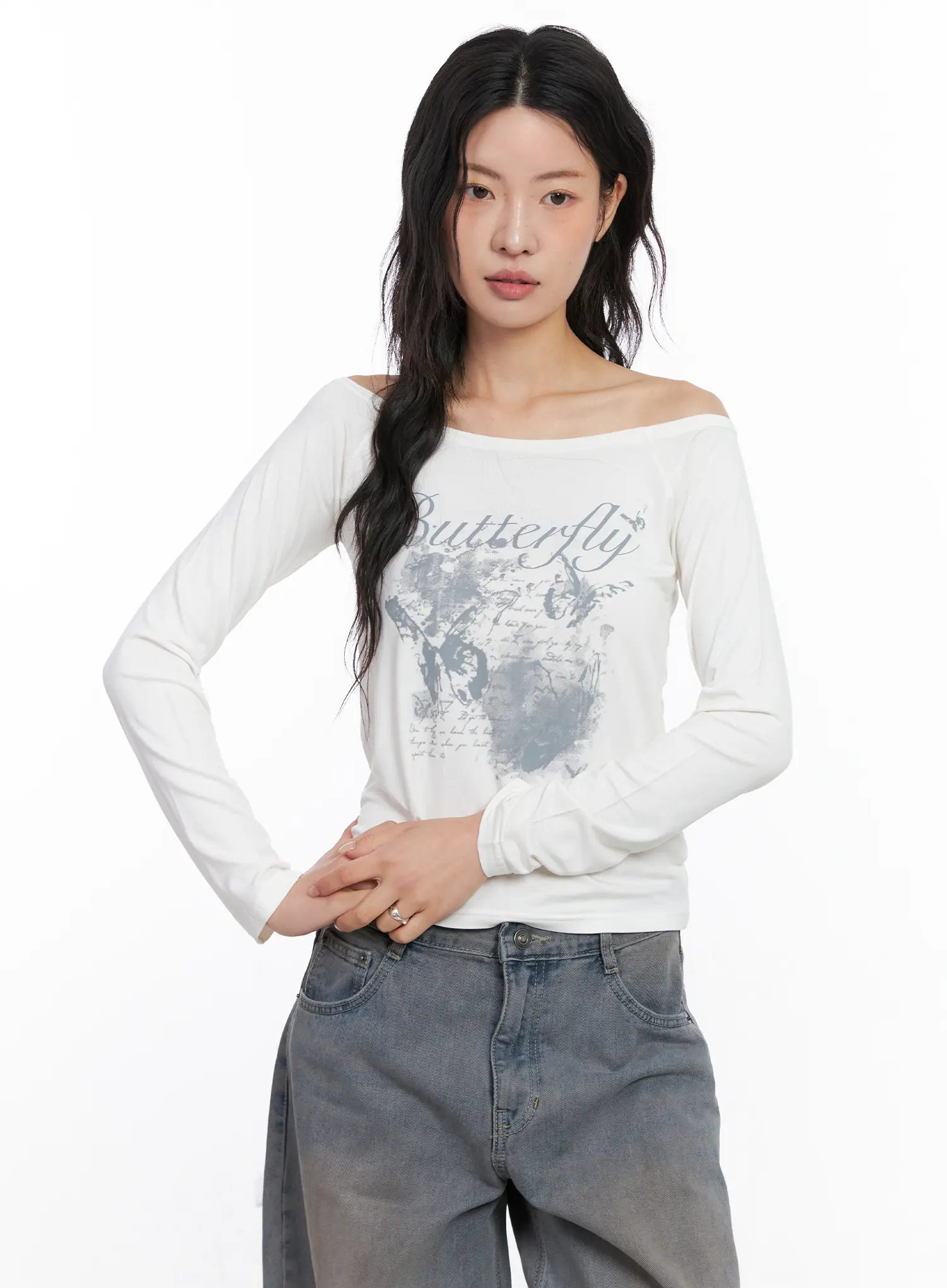 Graphic Off-Shoulder Long Sleeve Tee CC1809