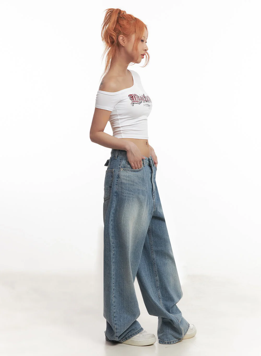 Graphic One-Shoulder Crop Top IA517 - Image 10