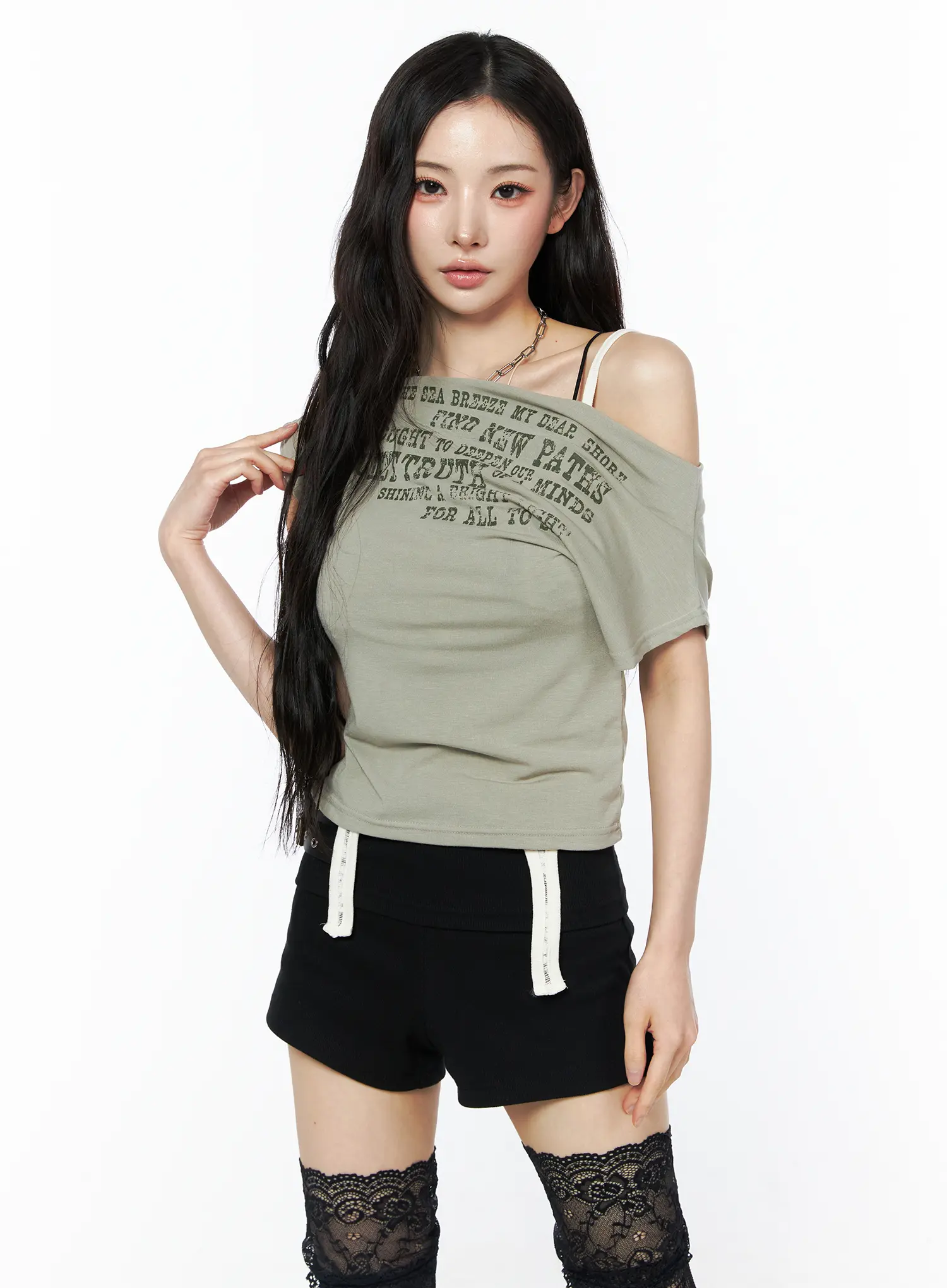 Graphic Print Off-Shoulder Top CU511 - Image 5