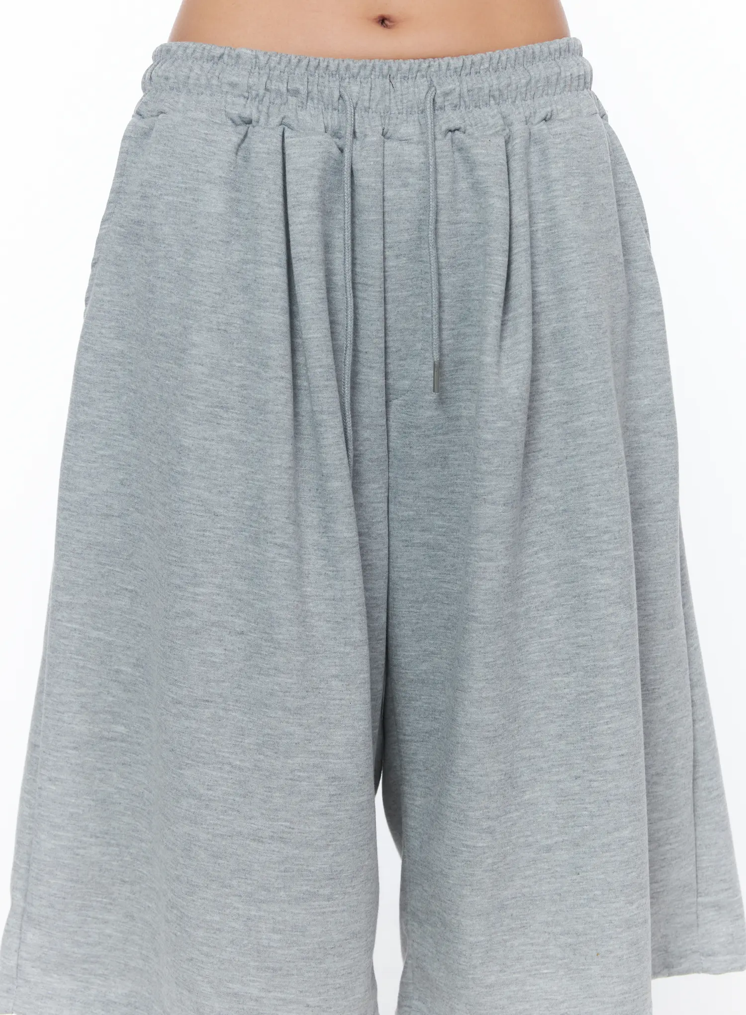 Graphic Print Sweat Shorts CA524 - Image 9