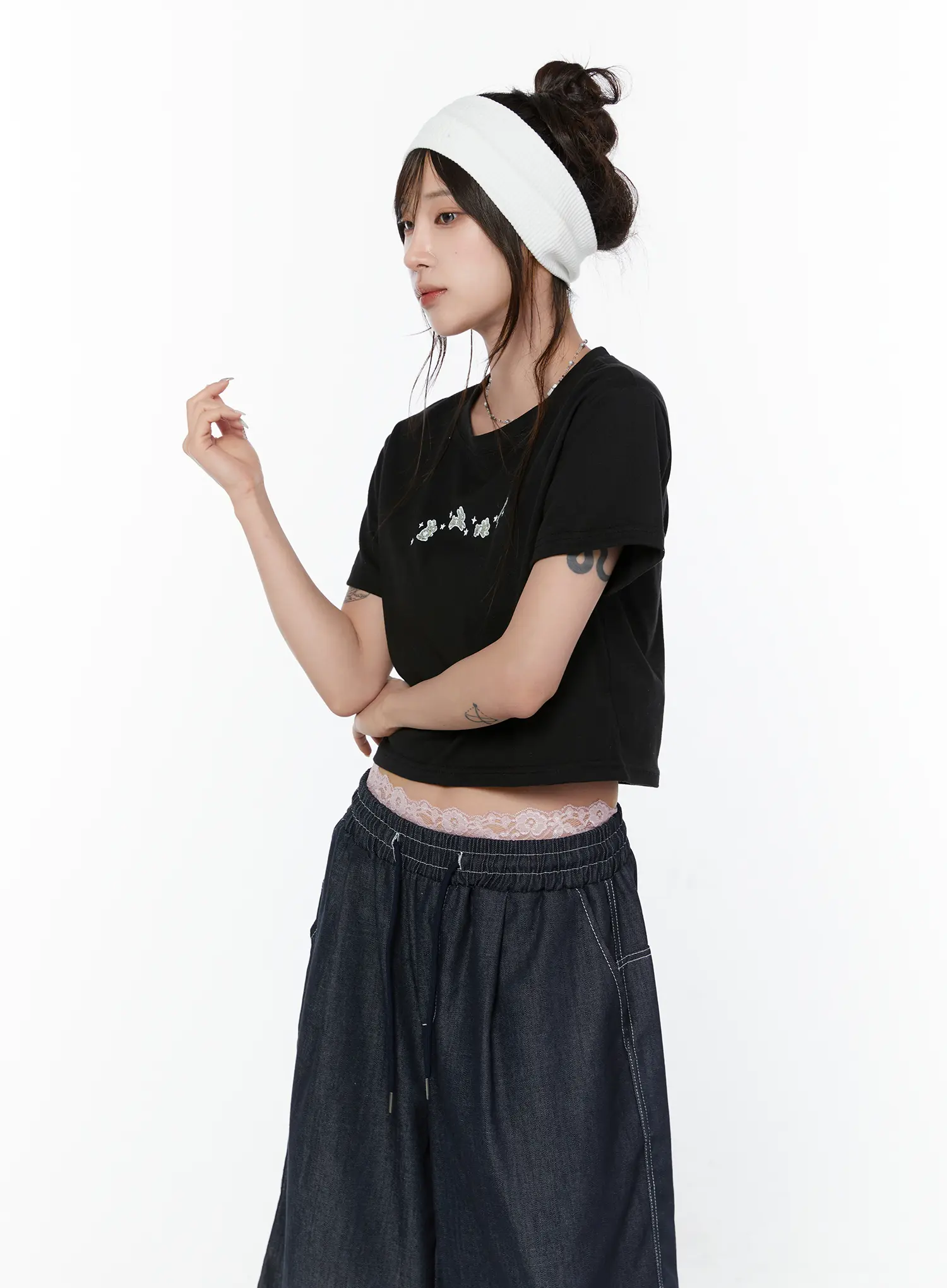 Graphic Short Sleeve Crop Top CY515 - Image 10