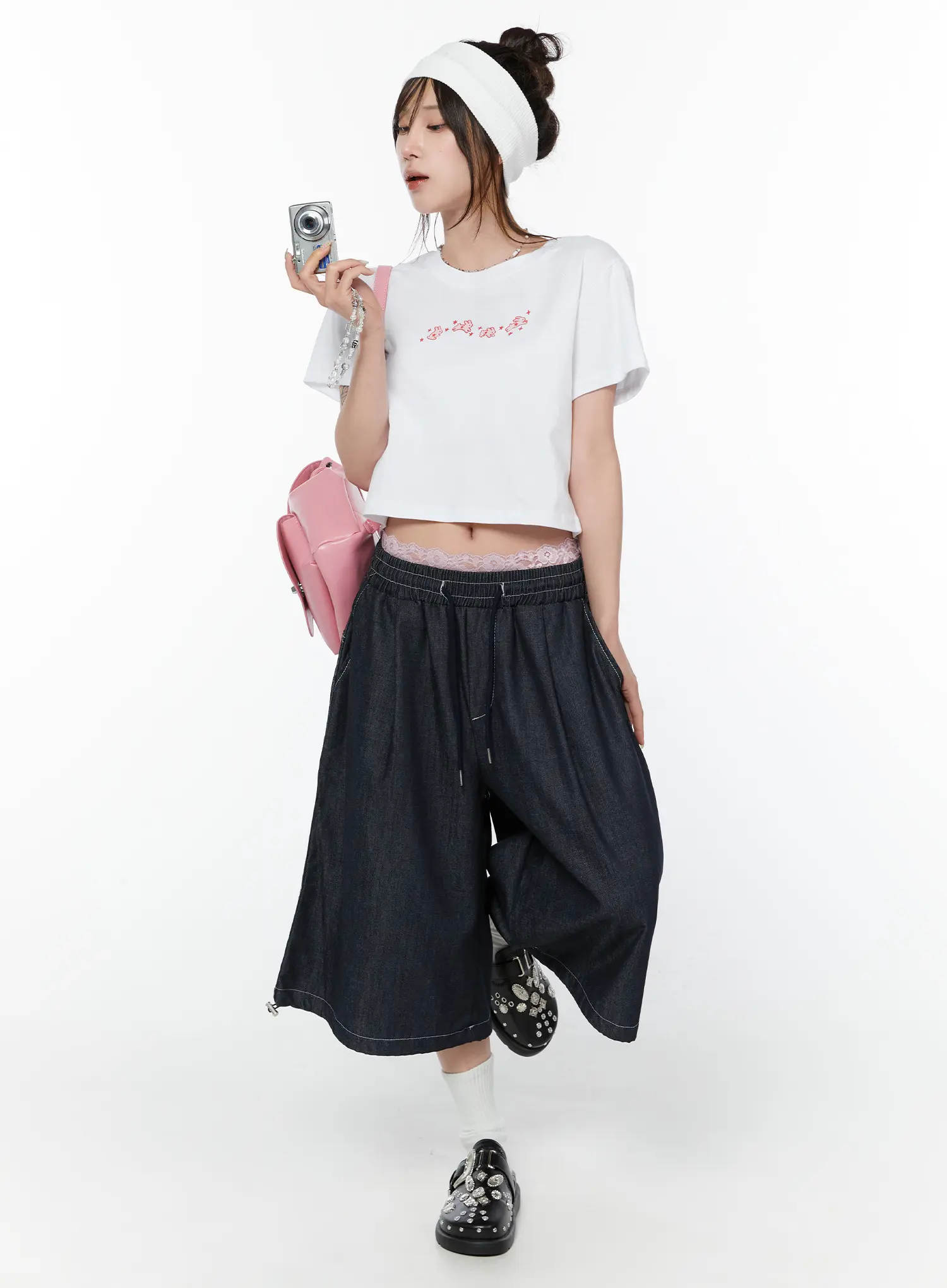 Graphic Short Sleeve Crop Top CY515 - Image 3