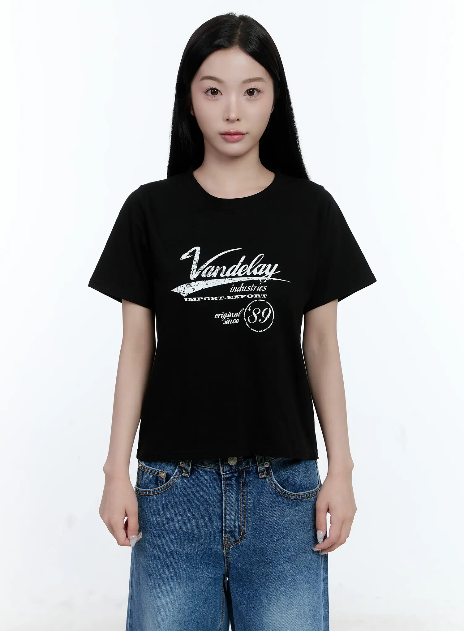 Graphic Short-Sleeve Statement Shirt CL530