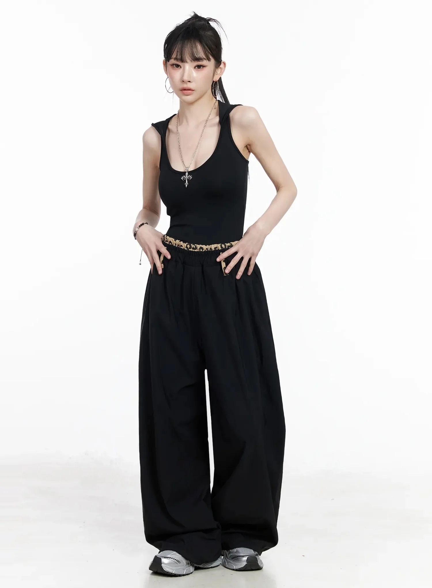 Graphic Trim Wide-Leg Pants IY511 - Image 3