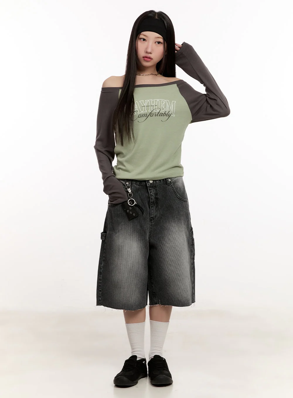 Graphic Two-Tone Off-Shoulder Top CM507 - Image 2