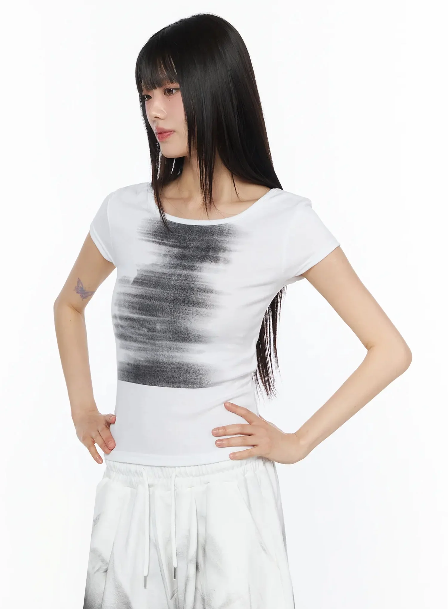 Grunge Wash Graphic Tee IY525 - Image 8