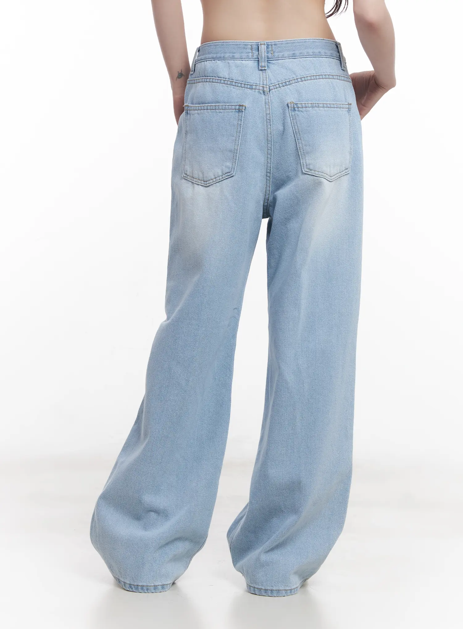 Haerin Washed Wide-Leg Jeans CU519 - Image 7