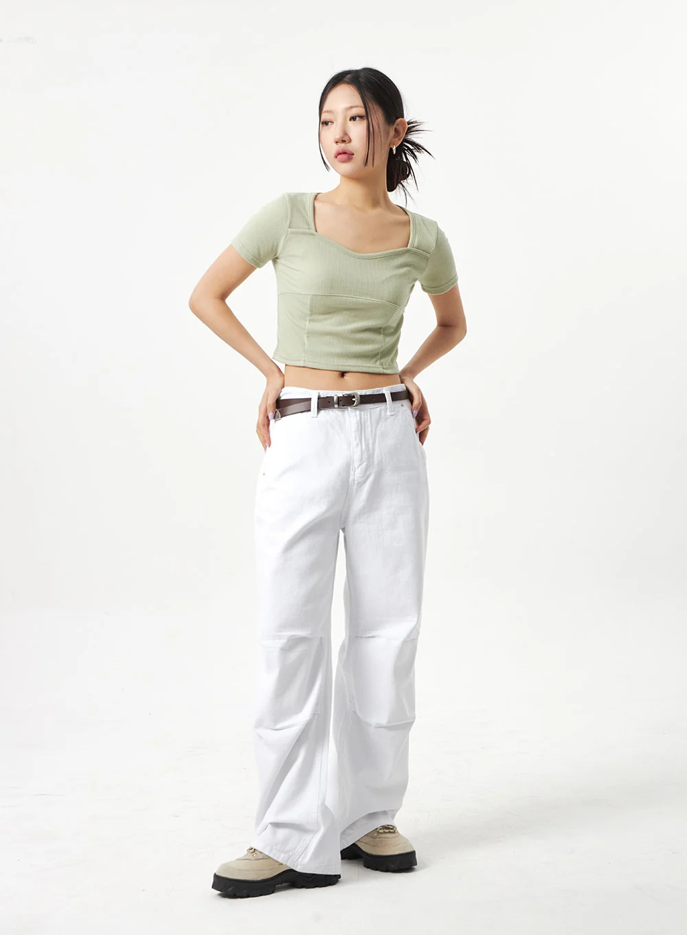 Heart Neck Cropped Tee CA320 - Image 13