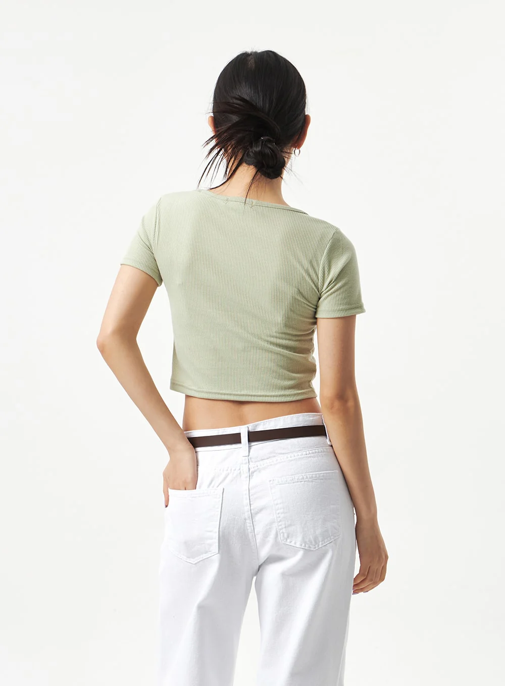 Heart Neck Cropped Tee CA320 - Image 16