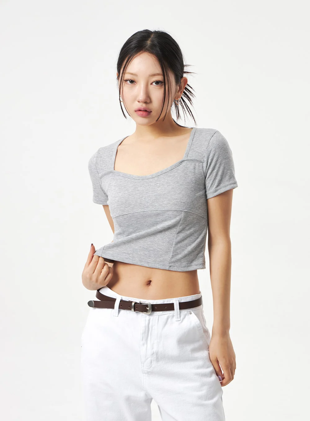 Heart Neck Cropped Tee CA320 - Image 17