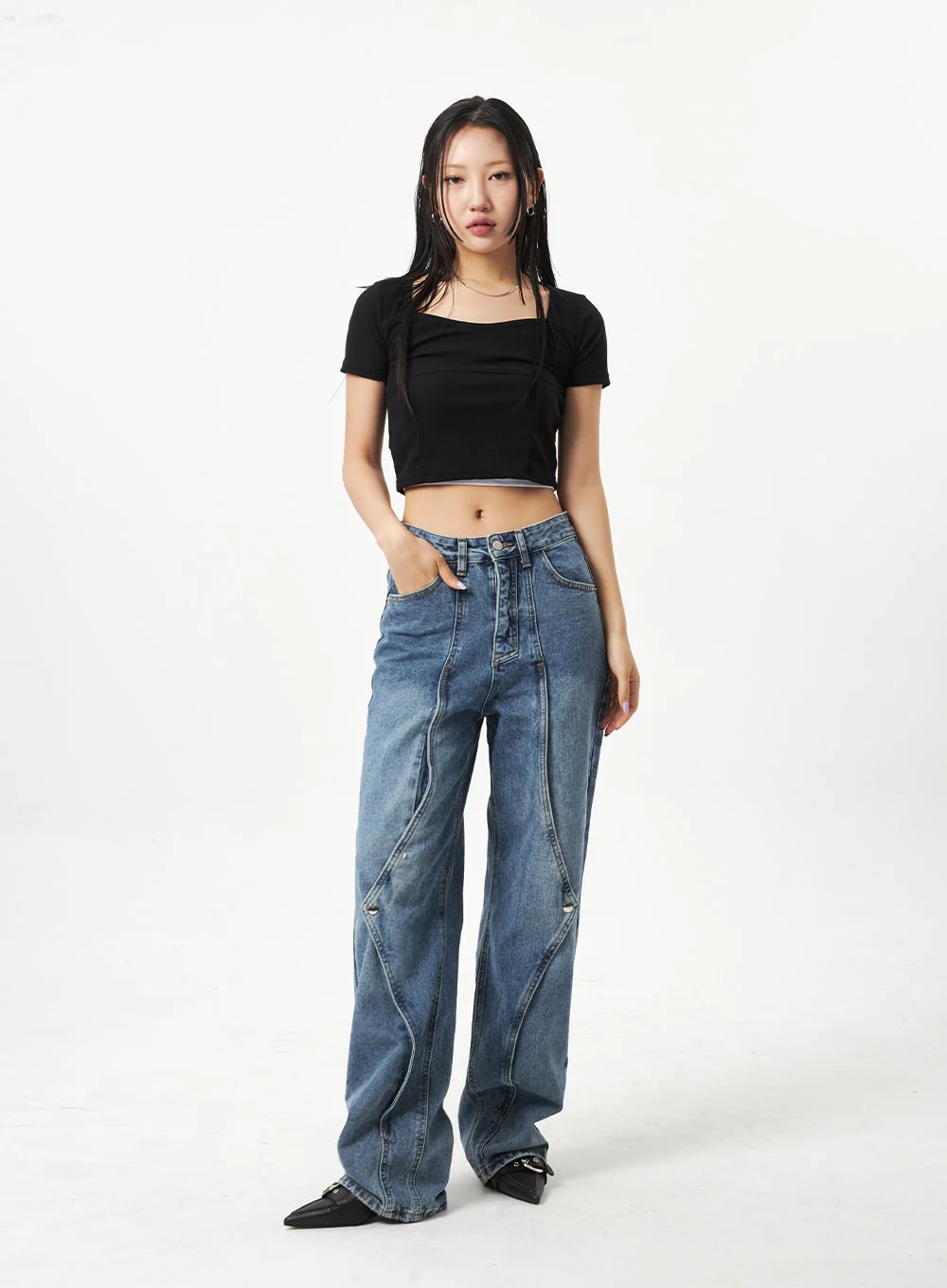 Heart Neck Cropped Tee CA320 - Image 24